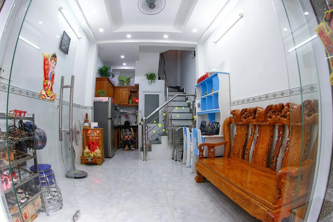 Son Thinh Guesthouse Ho Chi Minh City Vietnam