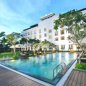 https://nesta-hotel-da-nang.hotelsofhoian.com